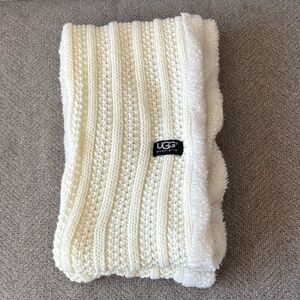 UGG Australia Cream Knit infinity Scarf